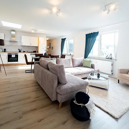 شقة Fuer 6: Zentrum, Wifi, Tv, Kueche, Neu باد نوينهار اهرفيل