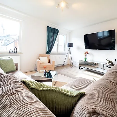 Fuer 6: Zentrum, Wifi, Tv, Kueche, Neu *