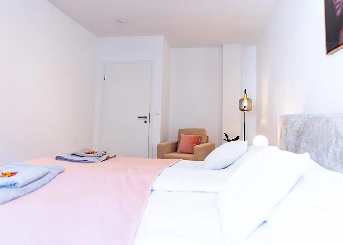 Für 6: Zentrum, Wifi, Tv, Küche, Neu